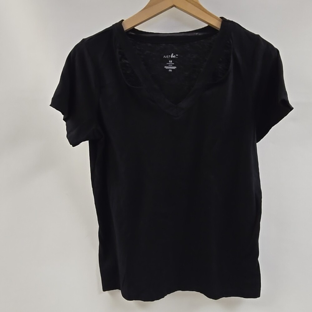 Just Be... Short Sleeve Shirt Womens 1x Black